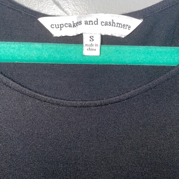 EUC Anthropologie Cupcakes & Cashmere Lenox Peplum Tank Size Small - Picture 3 of 7